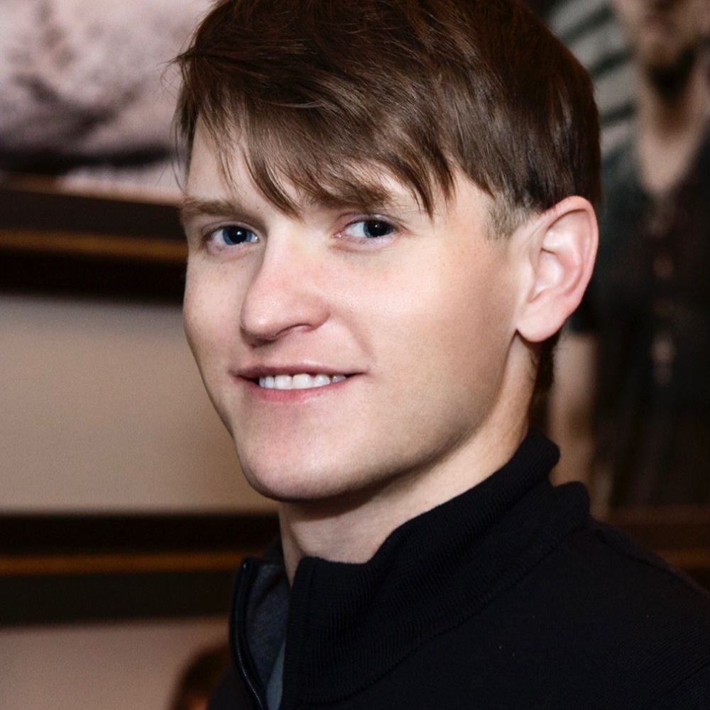 Meet your Posher, Seth